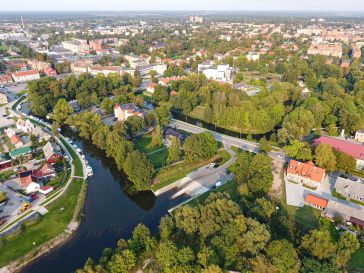 PARDUODAMAS 3 KAMBARIŲ BUTAS PER DU AUKŠTUS RUSNĖS G. 10