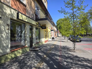 PARDUODAMOS KOMERCINĖS PATALPOS ŠILUTĖJE, TILŽĖS G. 17